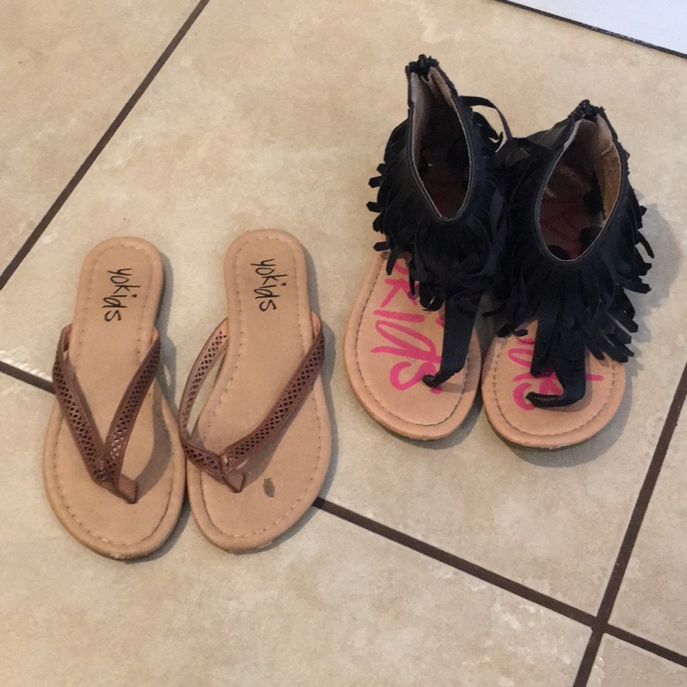 Girls sandals